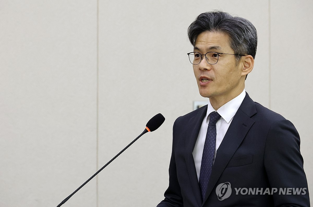 업무보고 하는 박철우 서울중앙지방공소청장