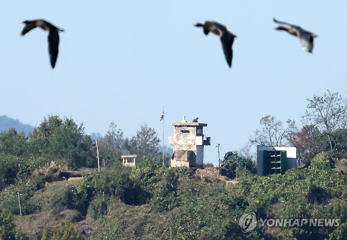 대남·대북 확성기 심리전 재개로 고조되는 남북 갈등